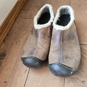 Keen Brown Loafers with Black Sole